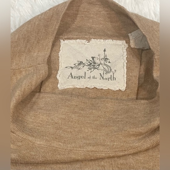 Angel of the North 🌷 Cashmere Blend Sweater - Picture 10 of 11